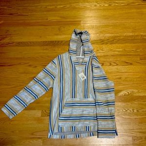FAHRTY SWEAT SHIRT. MINT CONDITION. VERY COMFORTABLE!